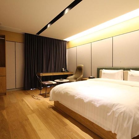 Hotel Eco Stay Jeonju Εξωτερικό φωτογραφία