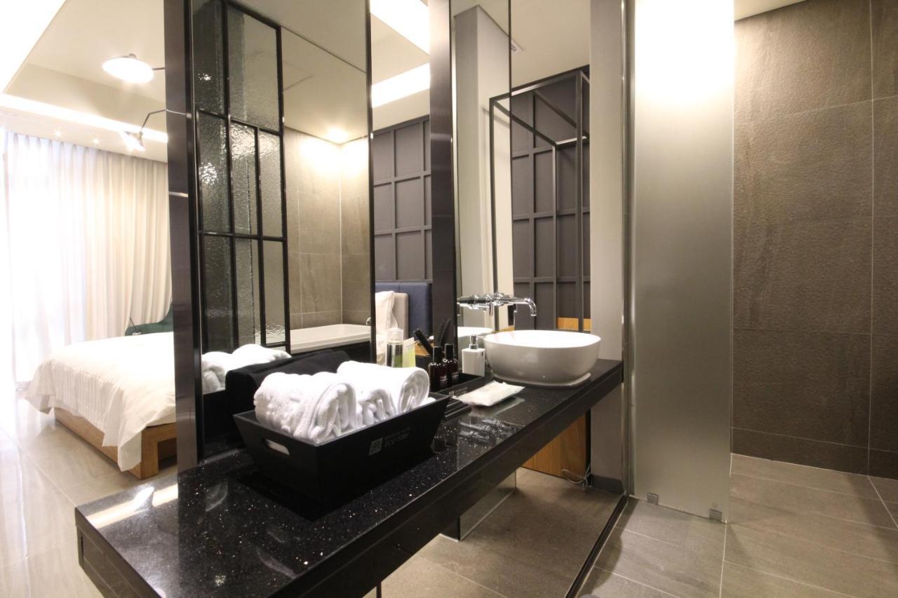 Hotel Eco Stay Jeonju Εξωτερικό φωτογραφία