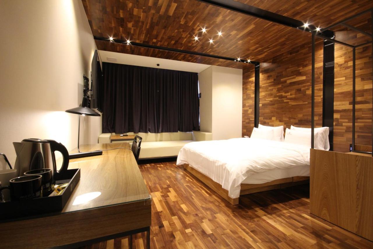 Hotel Eco Stay Jeonju Εξωτερικό φωτογραφία