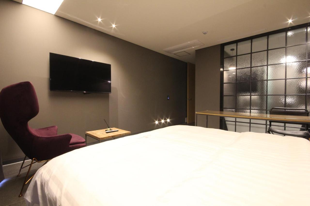Hotel Eco Stay Jeonju Εξωτερικό φωτογραφία