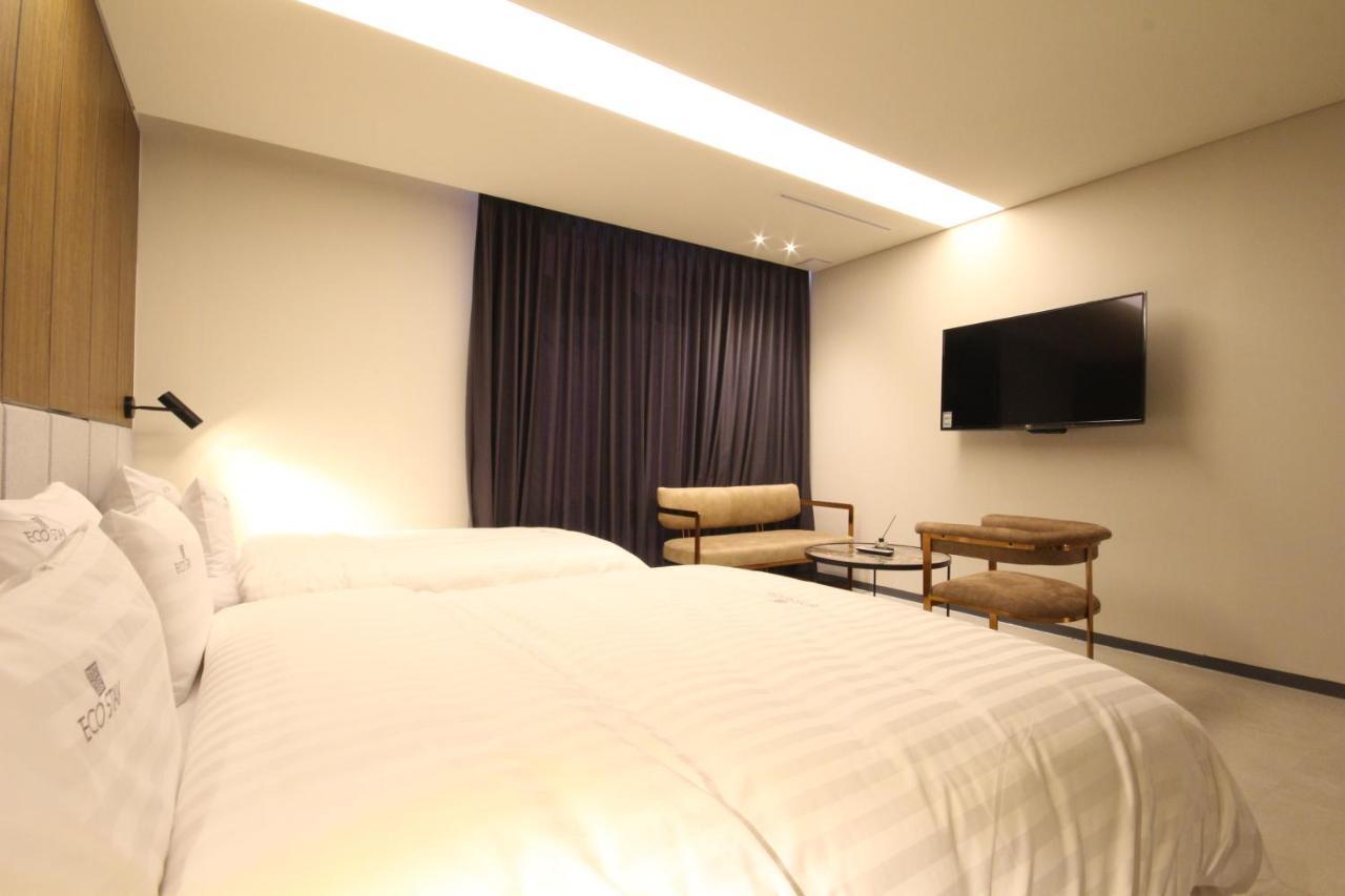 Hotel Eco Stay Jeonju Εξωτερικό φωτογραφία
