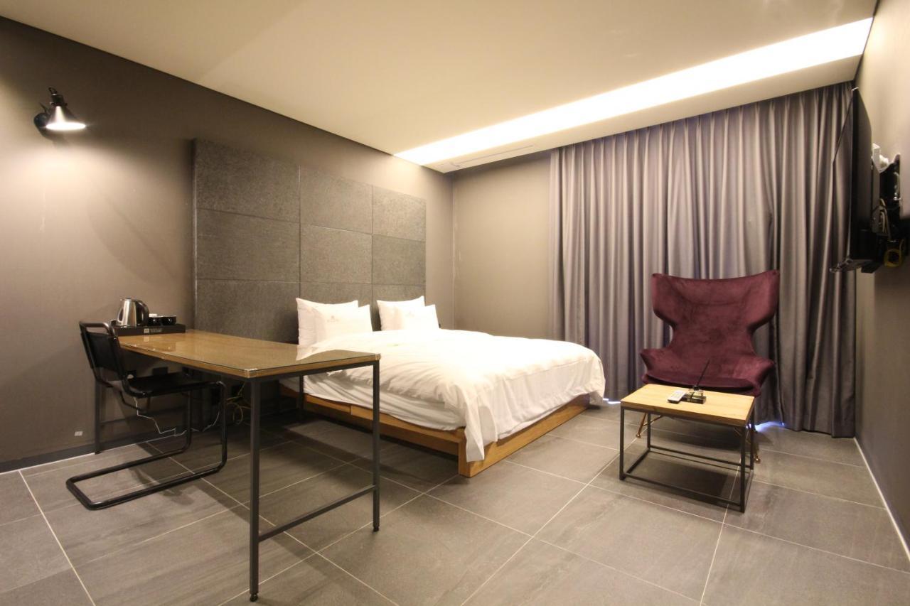 Hotel Eco Stay Jeonju Εξωτερικό φωτογραφία