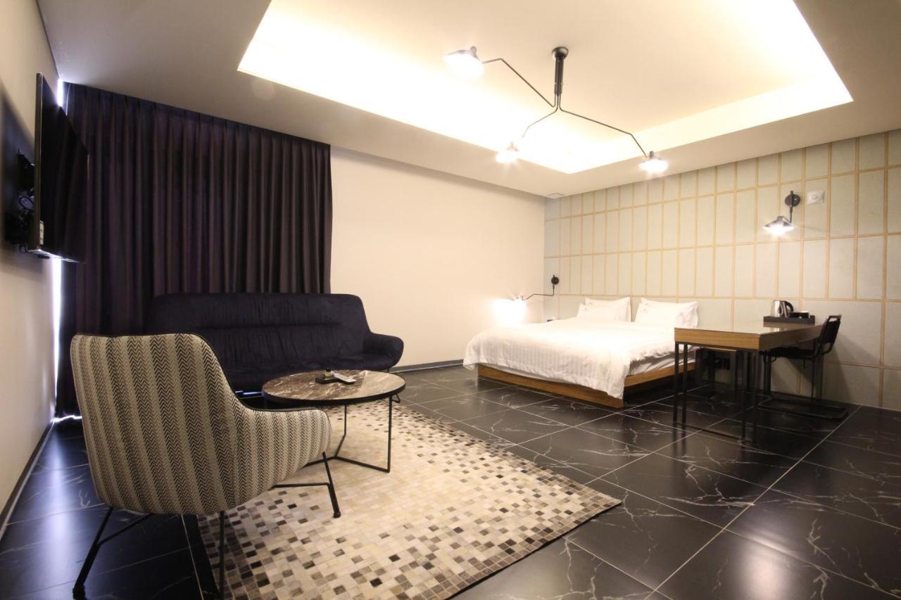 Hotel Eco Stay Jeonju Εξωτερικό φωτογραφία