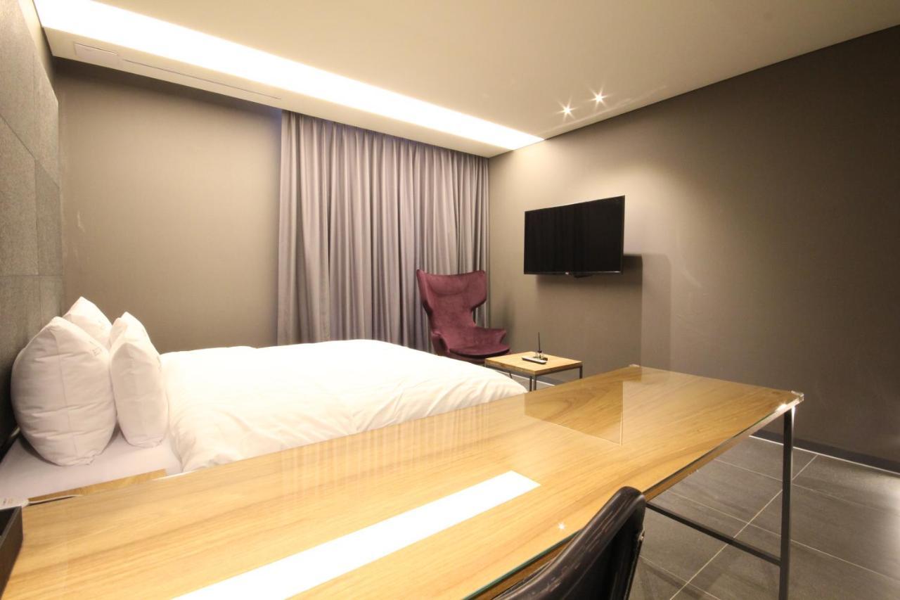 Hotel Eco Stay Jeonju Εξωτερικό φωτογραφία