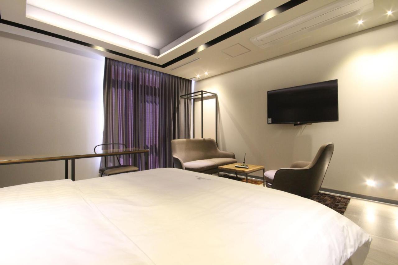 Hotel Eco Stay Jeonju Εξωτερικό φωτογραφία